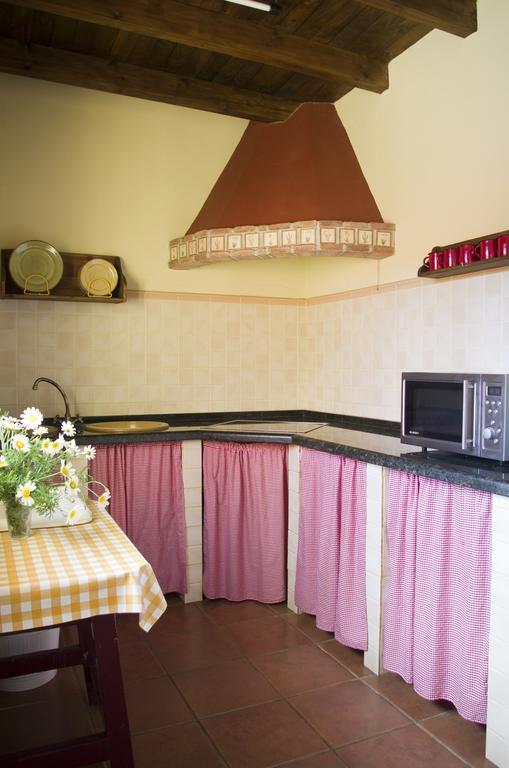 Rural Montes Malaga: Lagar Don Sancho Villa Phòng bức ảnh